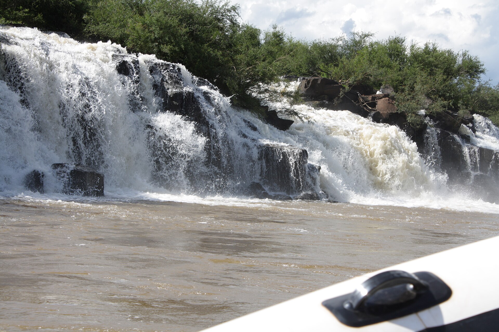 Rainforest and river at Moconá Falls in Misiones