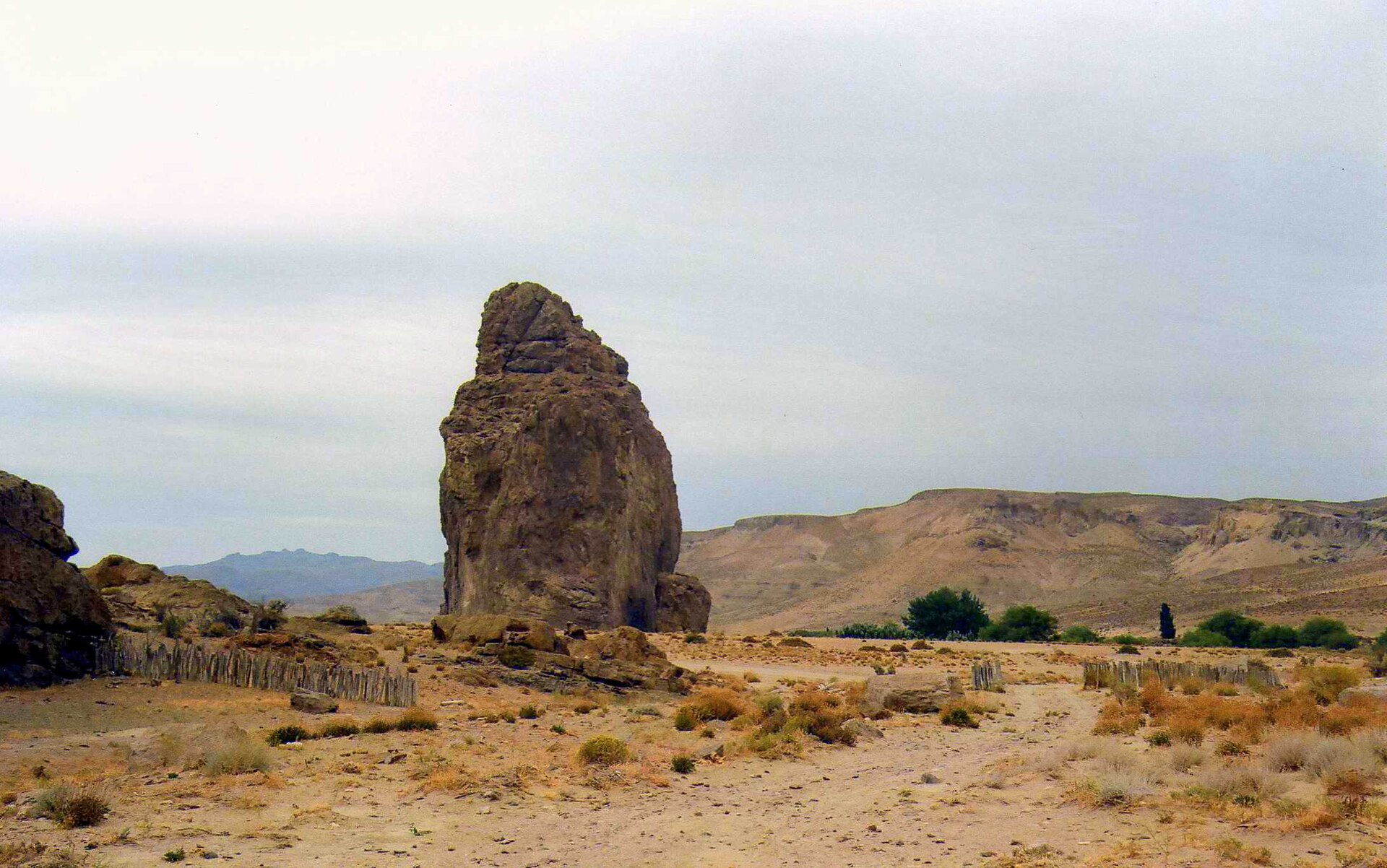 Piedra Parada rising beside a canyon in Chubut
